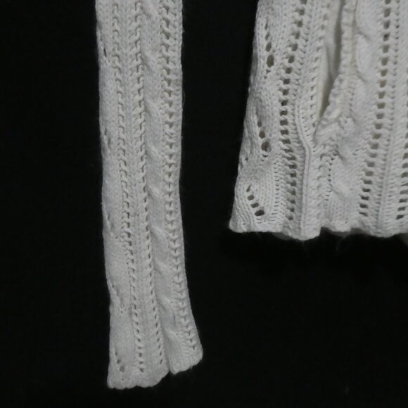 AMERICAN EAGLE OUTFITTERS | medium | Hooded White Knitted Lace Sweater W Pockets - Picture 7 of 16